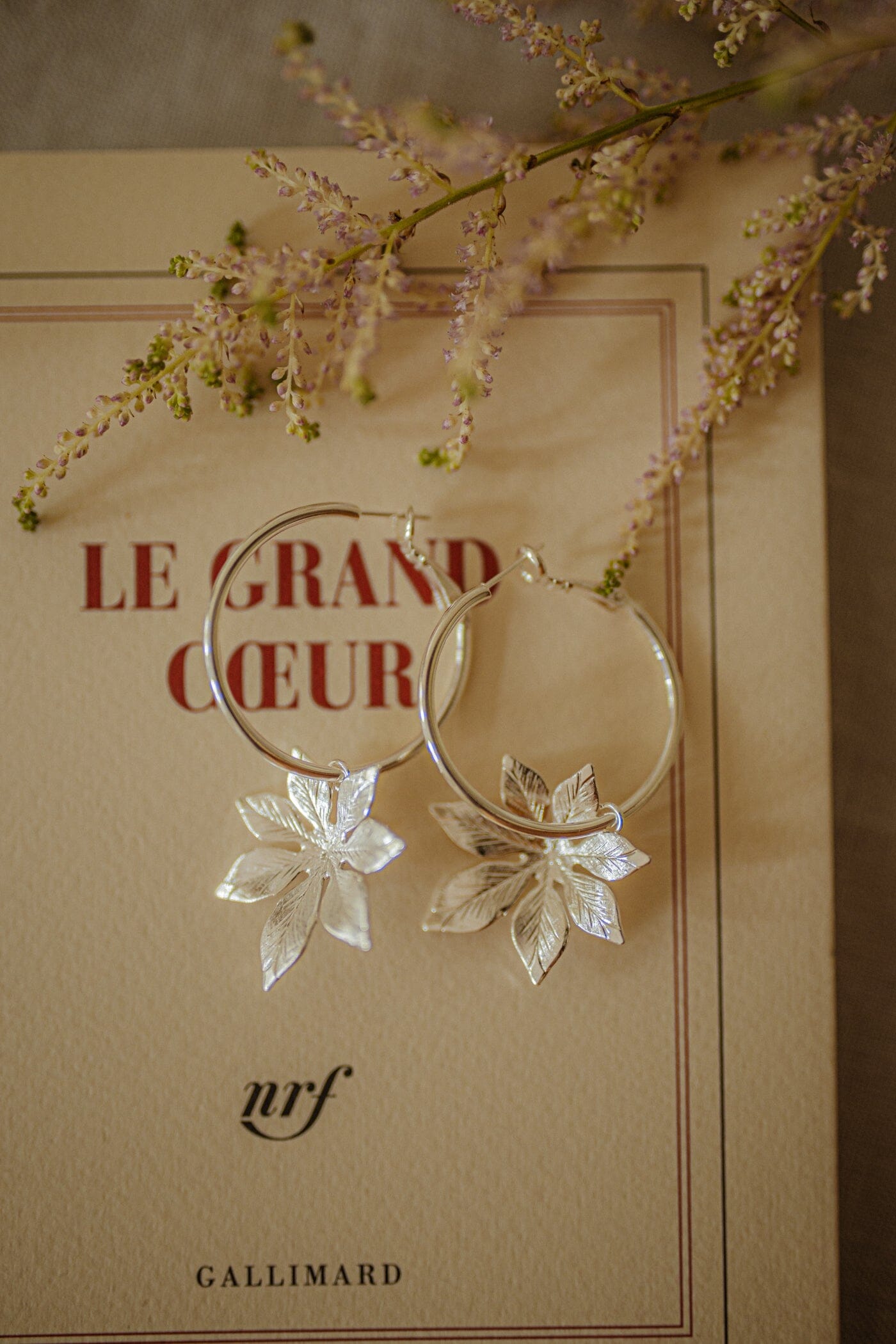 Petites Créoles Chloris Argent Fleurs Boucles d'Oreilles Monsieur Simone