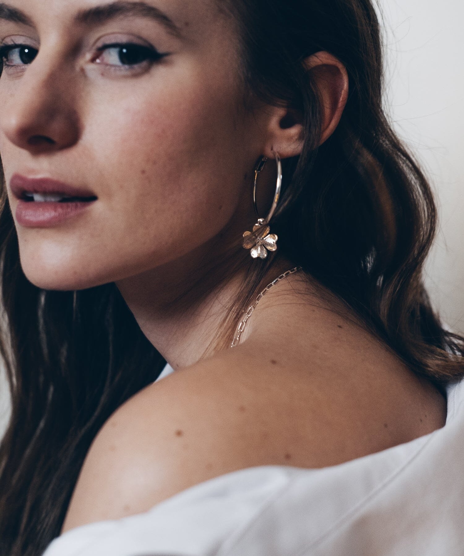 Petites Créoles Léon Argent Trèfles Boucles d'oreilles Monsieur Simone