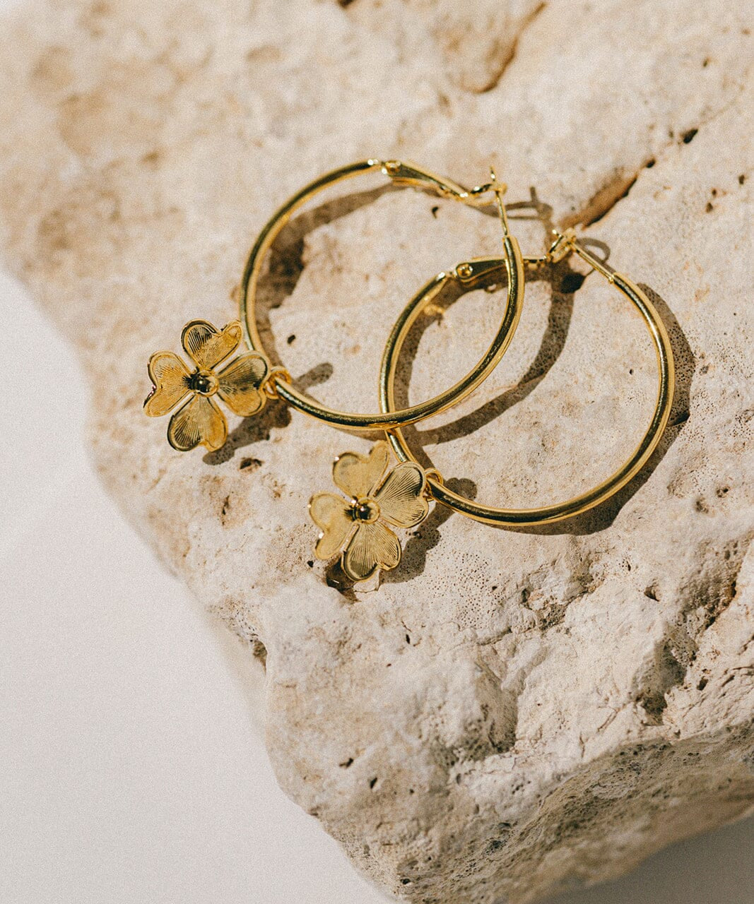 Petites Créoles Léon Or Trèfles Boucles d'oreilles Monsieur Simone