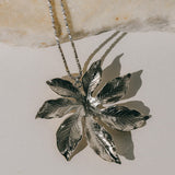 Sautoir Chloris Argent Fleur Colliers Monsieur Simone