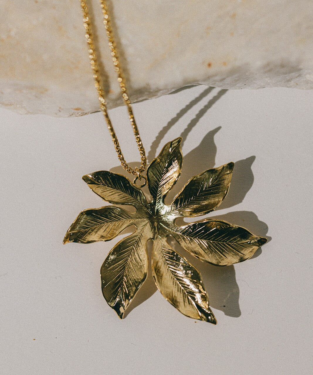 Sautoir Chloris Or Fleur Colliers Monsieur Simone