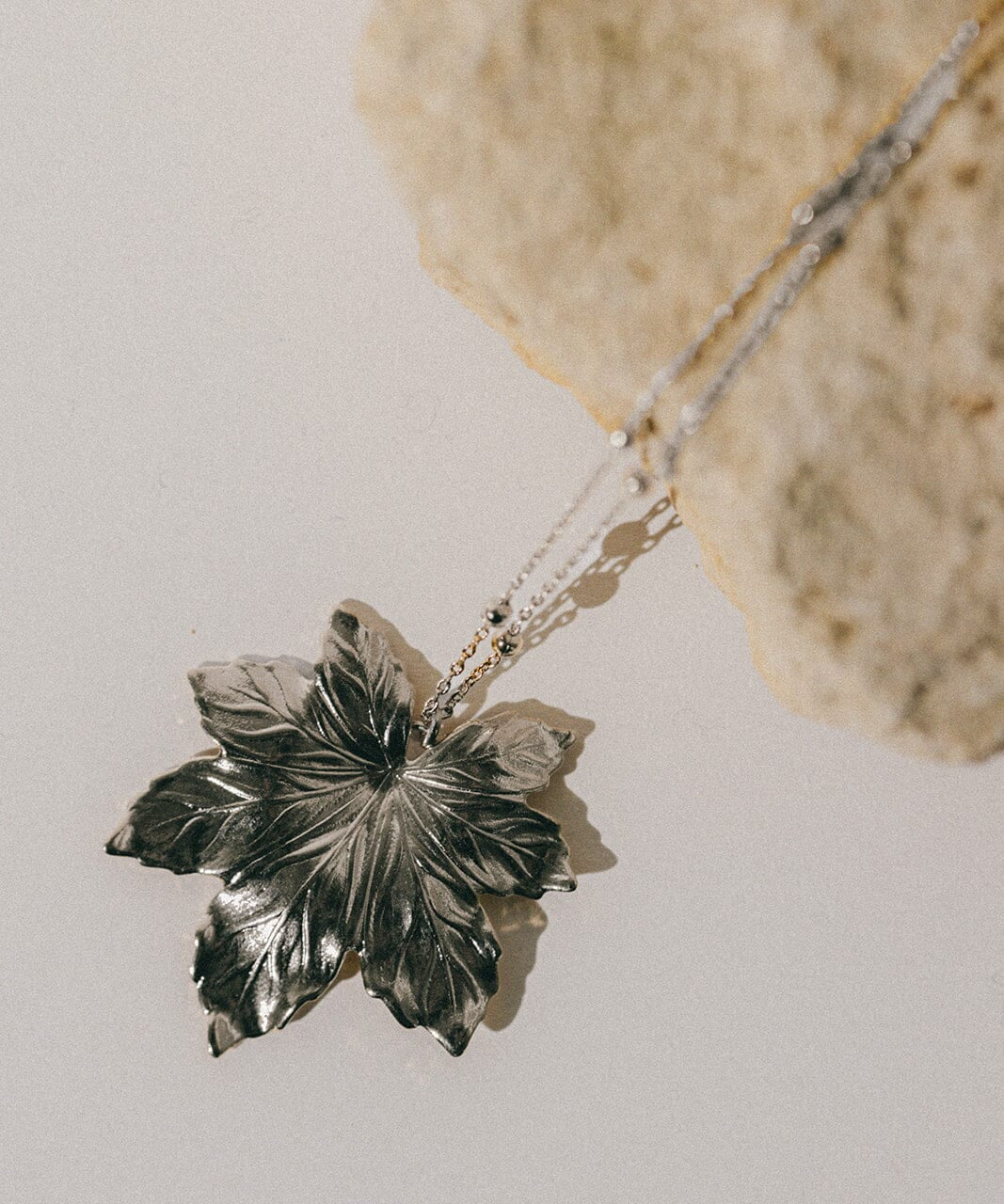 Sautoir Héra Argent Feuille Colliers Monsieur Simone