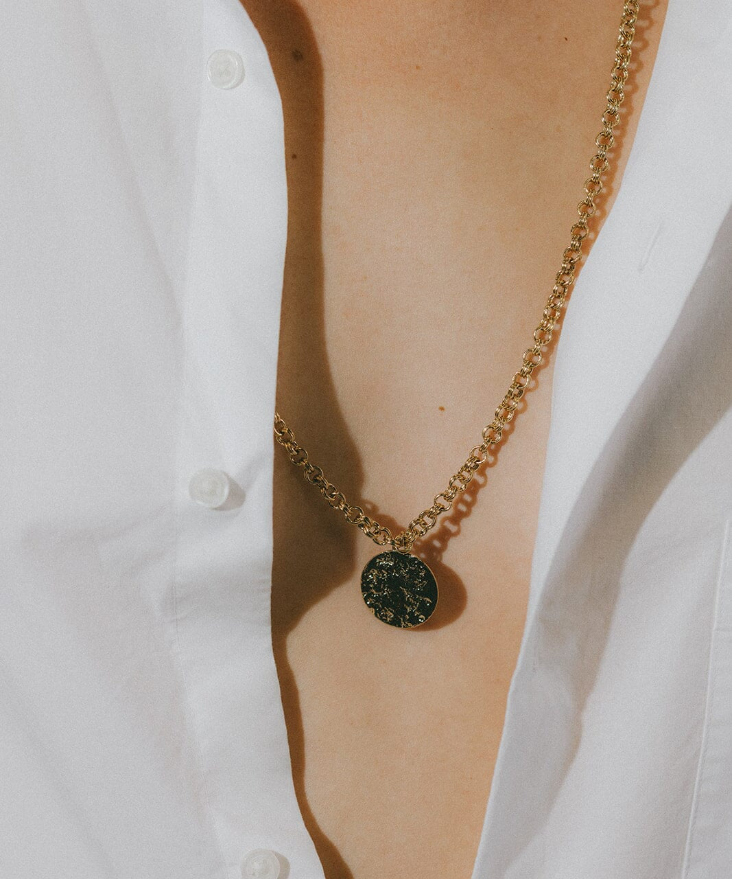 Sautoir Hestia Or Rond Martelé Colliers Monsieur Simone