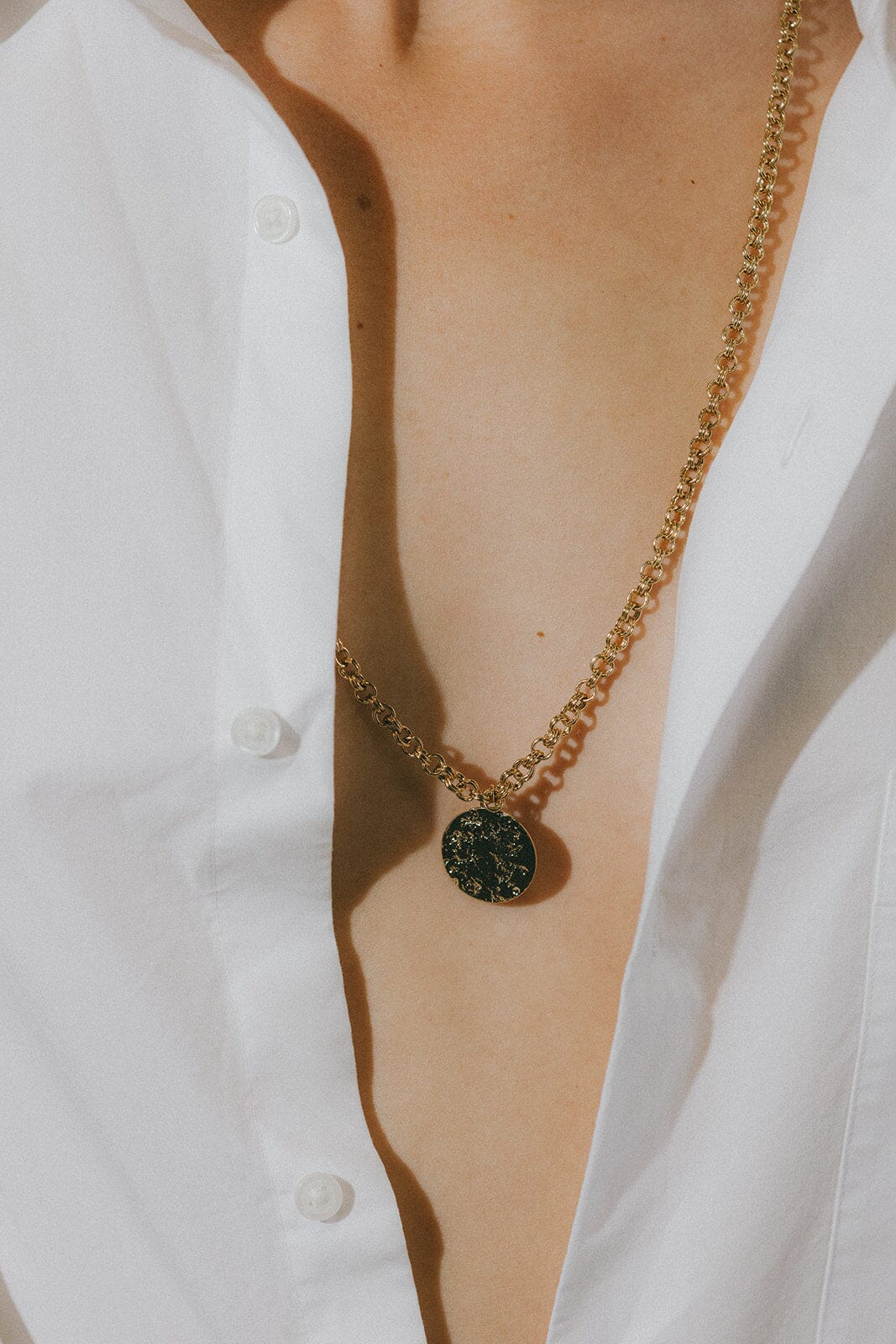 Sautoir Hestia Or Rond Martelé Colliers Monsieur Simone