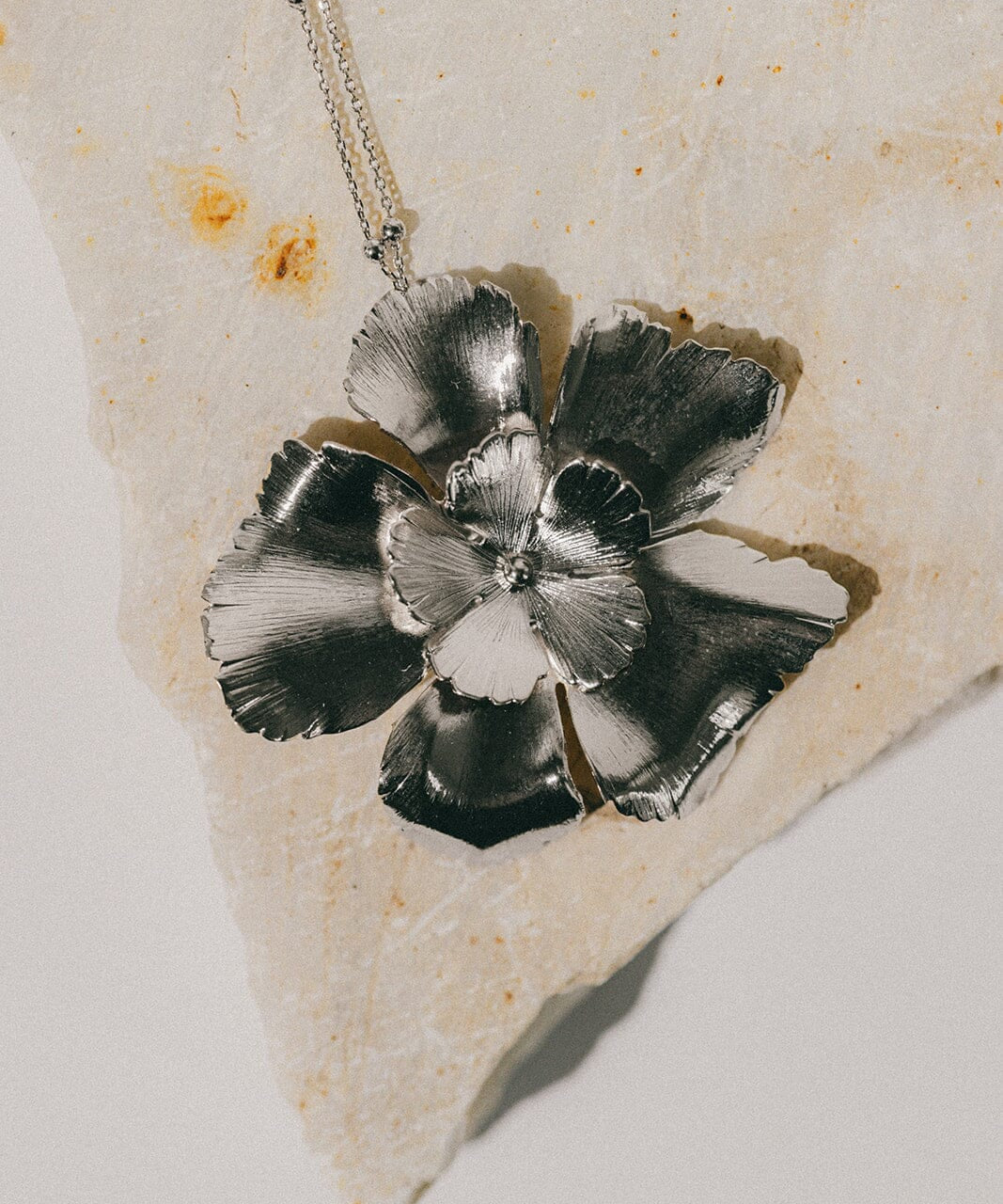 Sautoir Orphée Argent Fleurs Colliers Monsieur Simone