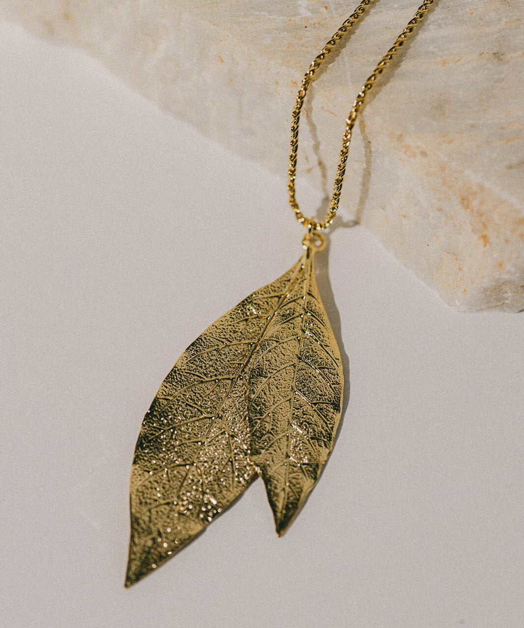 Sautoir Thalie Or Feuilles Colliers Monsieur Simone