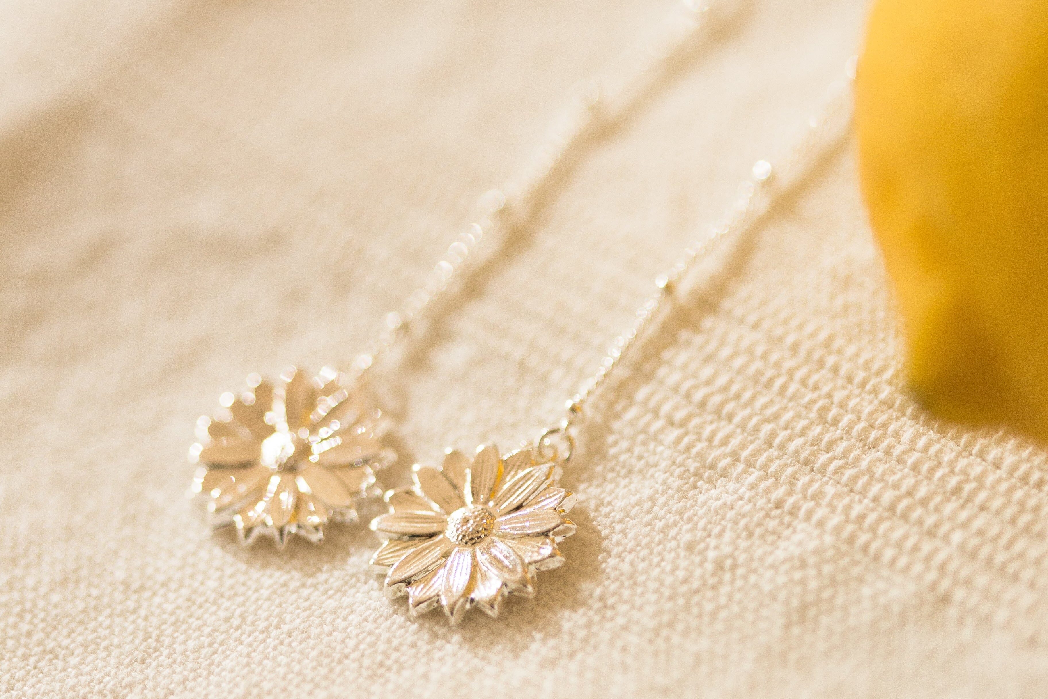 Boucles d'Oreilles Pendantes Maïa Argent Fleurs Boucles d'Oreilles Monsieur Simone