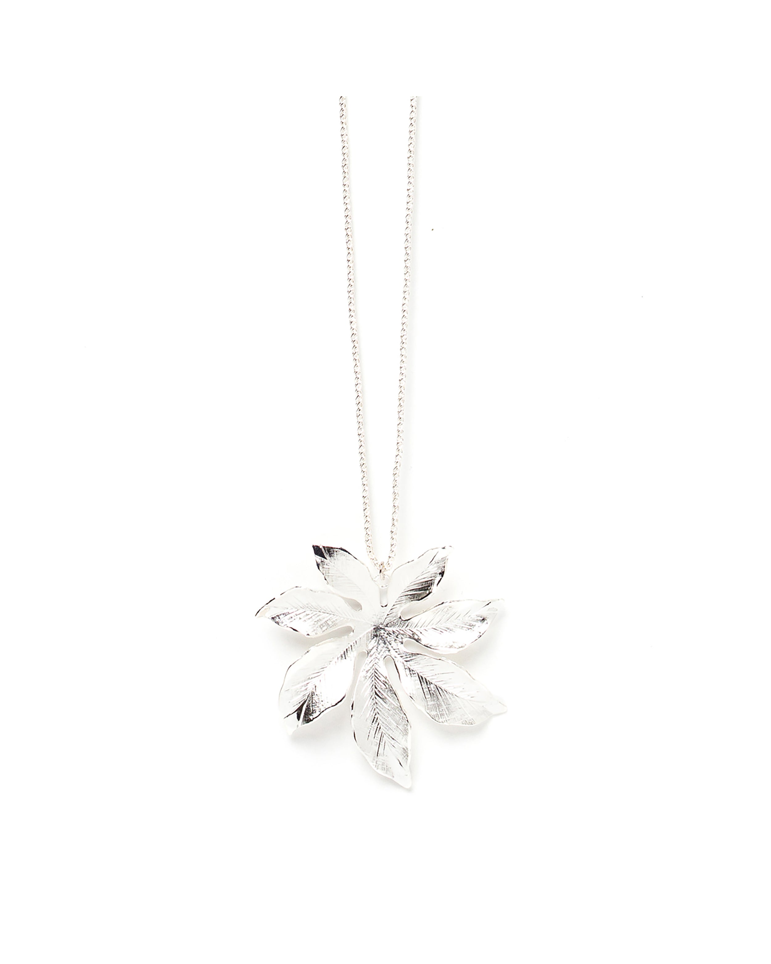 Sautoir Chloris Argent Fleur Colliers Monsieur Simone